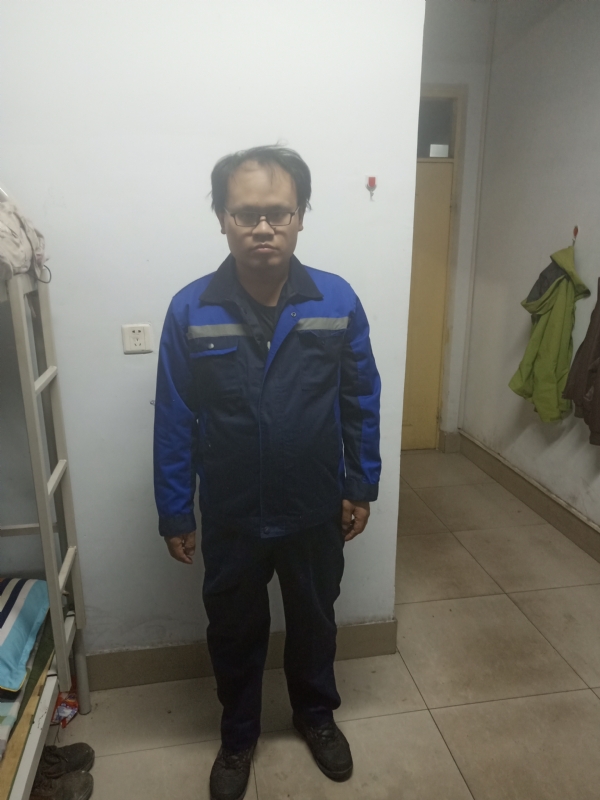 黄俊的第一张照片--残疾人相亲网
