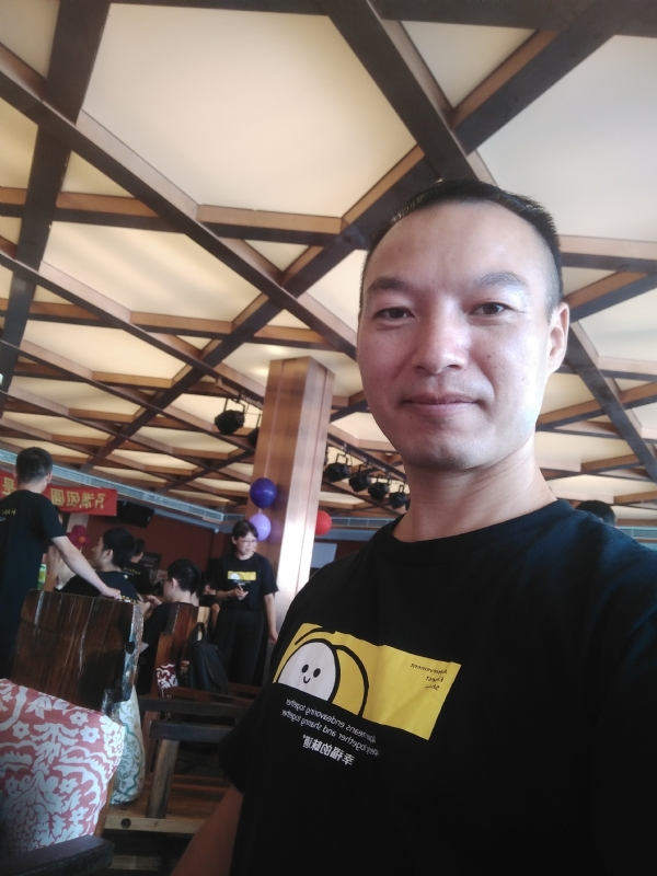 爱森的第一张照片--残疾人相亲网