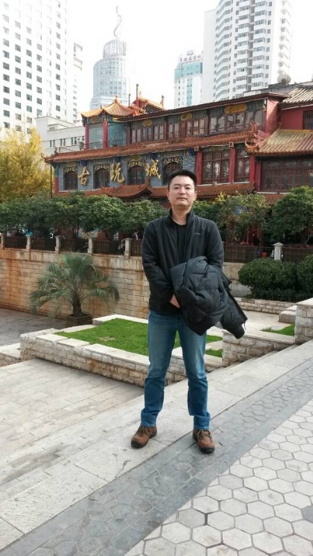 Howard的第一张照片--残疾人相亲网