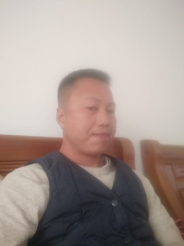 只对你好的第一张照片--残疾人相亲网