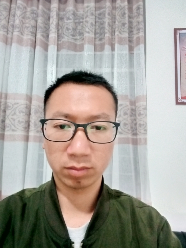 月掩门c的第一张照片--残疾人相亲网