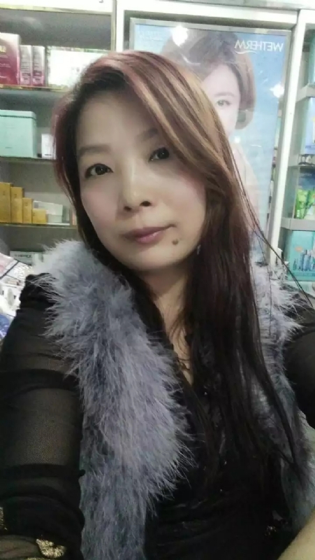 胡静的第三张照片--残疾人相亲网
