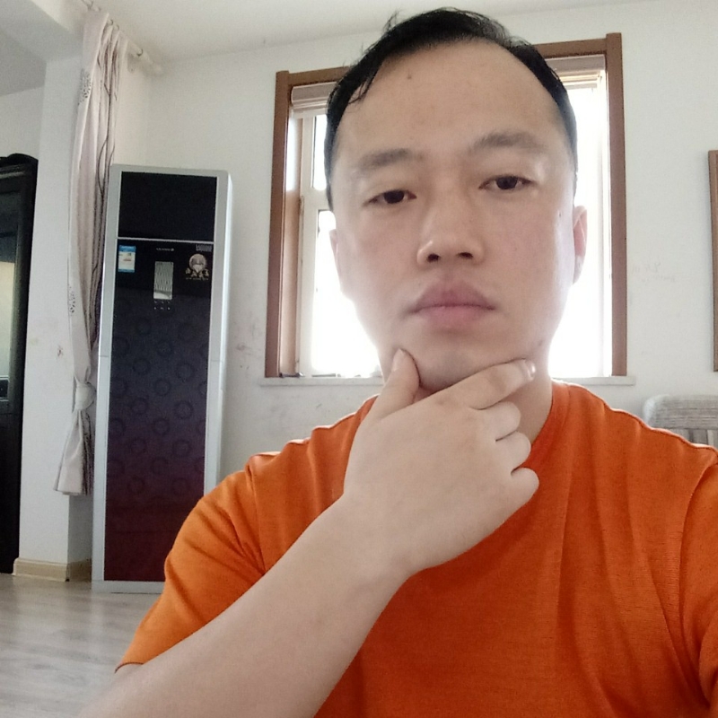 爱热闹的人的第一张照片--残疾人相亲网