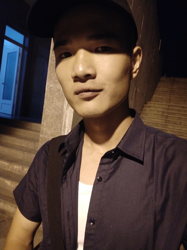 各取所需的第一张照片--残疾人相亲网