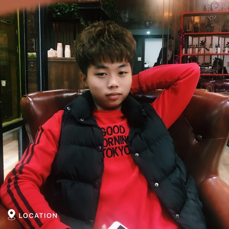 阳光男孩的第一张照片--残疾人相亲网
