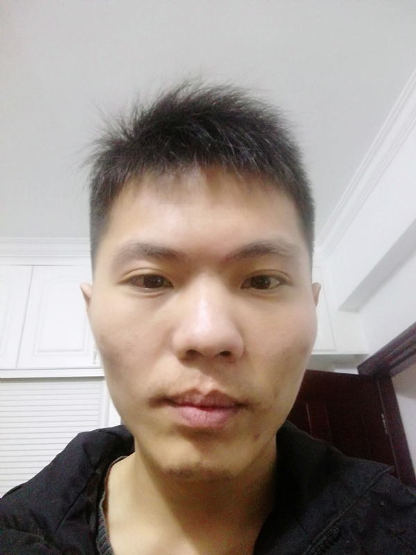 陈耀阳的第一张照片--残疾人相亲网