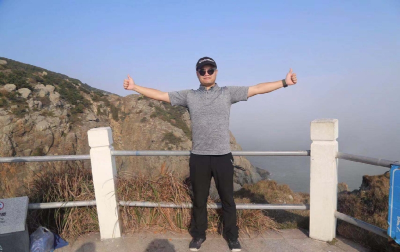 何当重相见的第一张照片--残疾人相亲网
