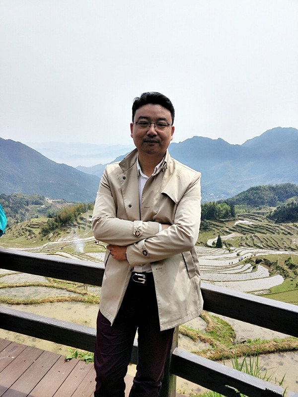 过往的第二张照片--残疾人相亲网