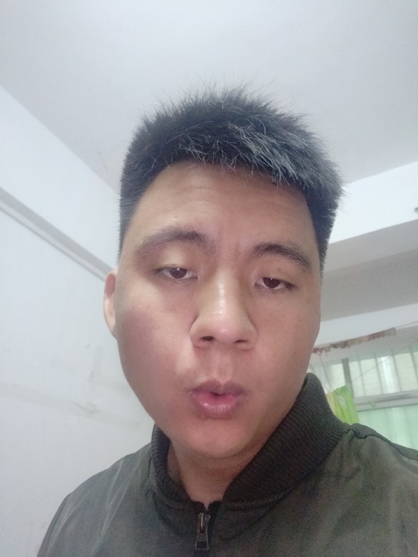 值得姓赖的第一张照片--残疾人相亲网