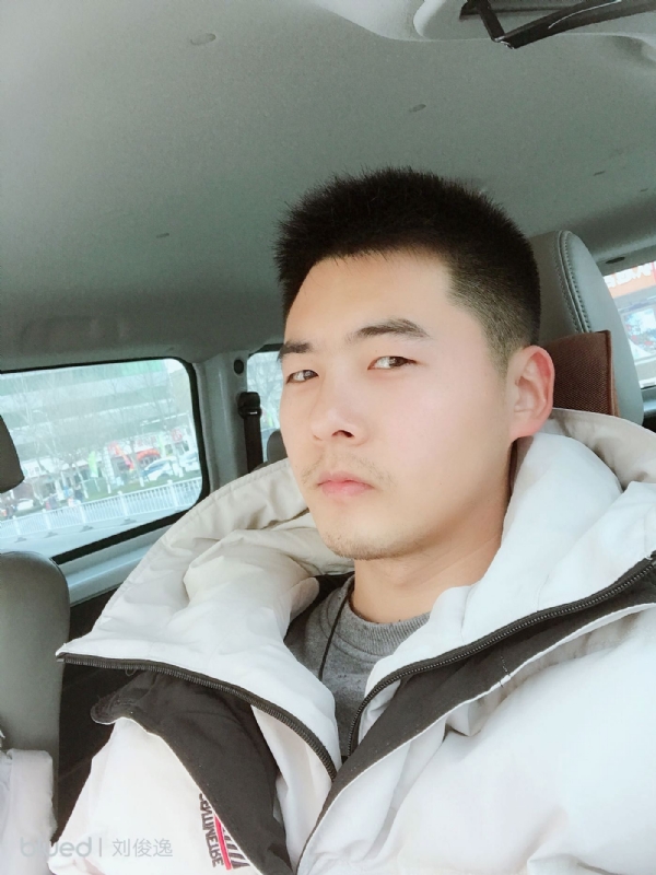 爱尽千帆的第一张照片--残疾人相亲网