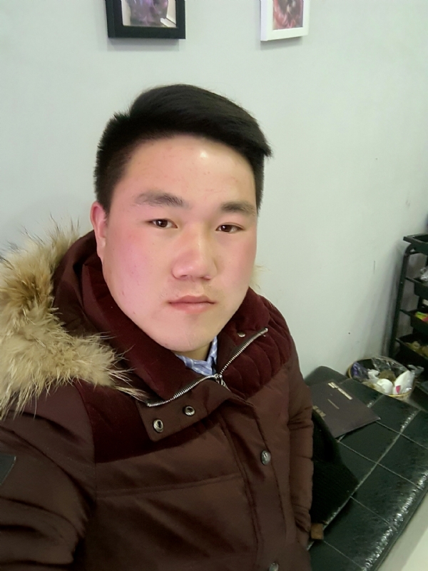 小飞的第一张照片--残疾人相亲网