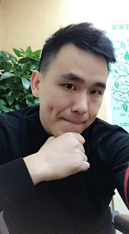 用实力征服一切的第一张照片--残疾人相亲网