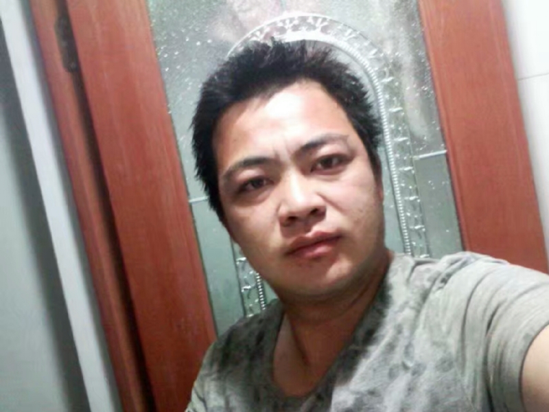 往事随风的第一张照片--残疾人相亲网