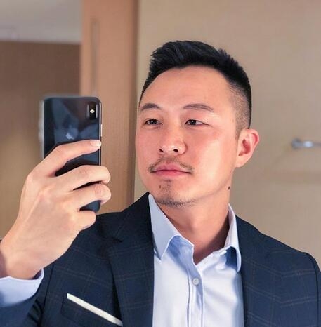 残痕的第一张照片--残疾人相亲网