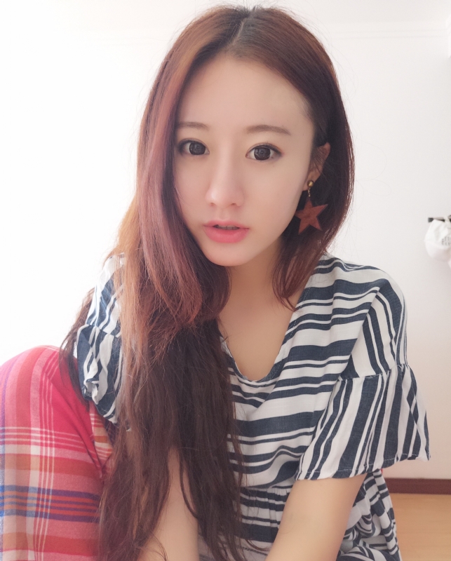 没有故事的女同学的第二张照片--残疾人相亲网