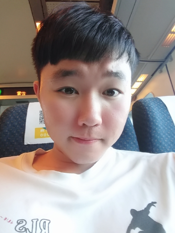 爱玉的第一张照片--残疾人相亲网