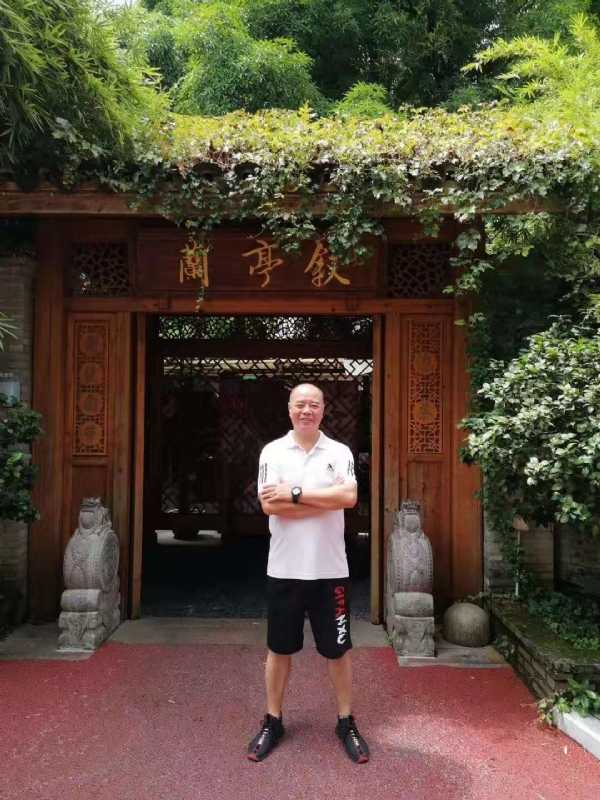 李国伟的第四张照片--残疾人相亲网