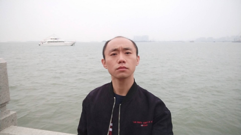 小害虫的第一张照片--残疾人相亲网