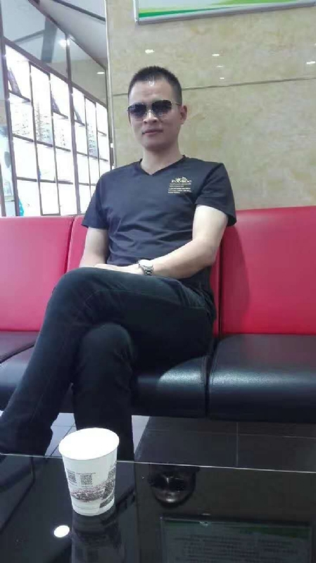 珍惜的第一张照片--残疾人相亲网