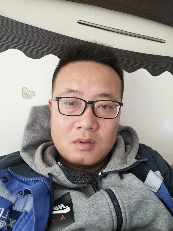 一个人一座城的第一张照片--残疾人相亲网
