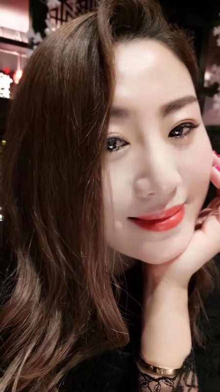 朴凡的第一张照片--残疾人相亲网