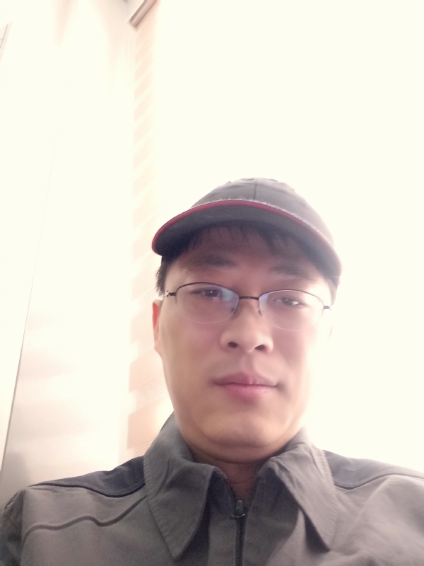 小马哥的第一张照片--残疾人相亲网