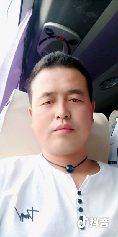 瞬间被爱上的第一张照片--残疾人相亲网