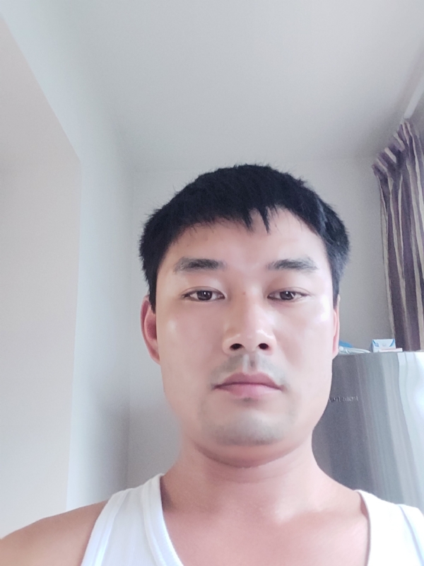 MM的第一张照片--残疾人相亲网