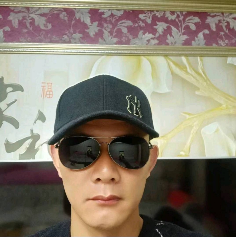 阿海的第一张照片--残疾人相亲网