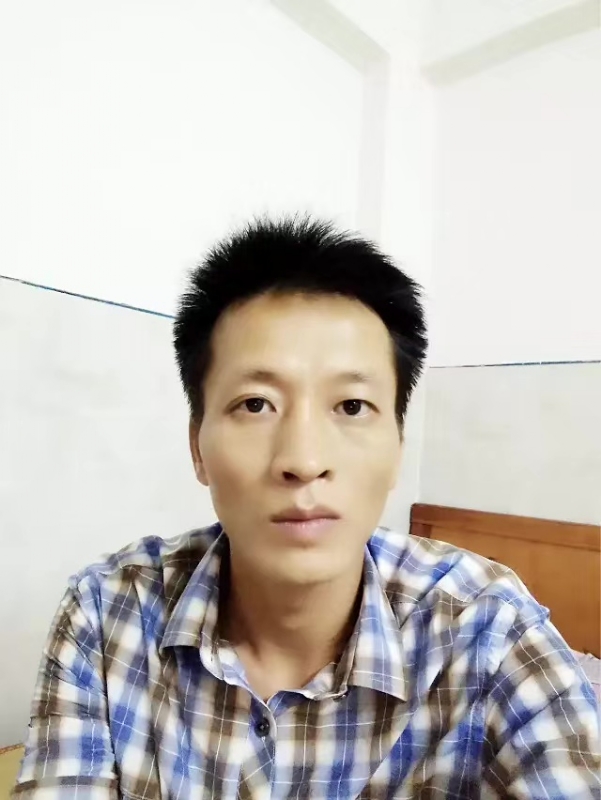 流年未亡的第一张照片--残疾人相亲网