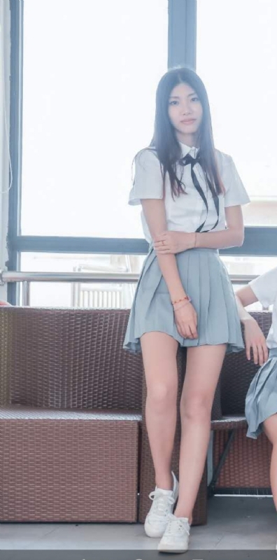 艾丽莎的第一张照片--残疾人相亲网