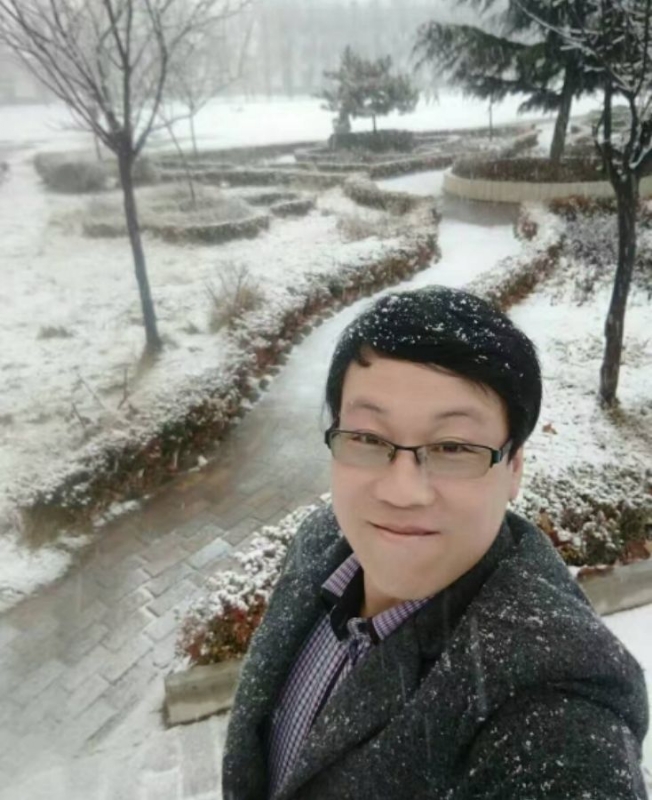一吻天荒的第三张照片--残疾人相亲网