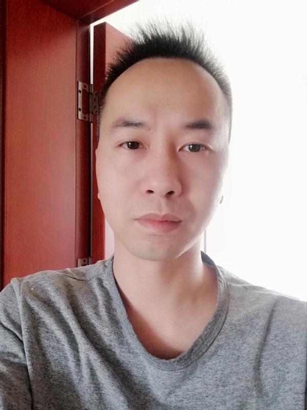 超级大混球的第三张照片--残疾人相亲网