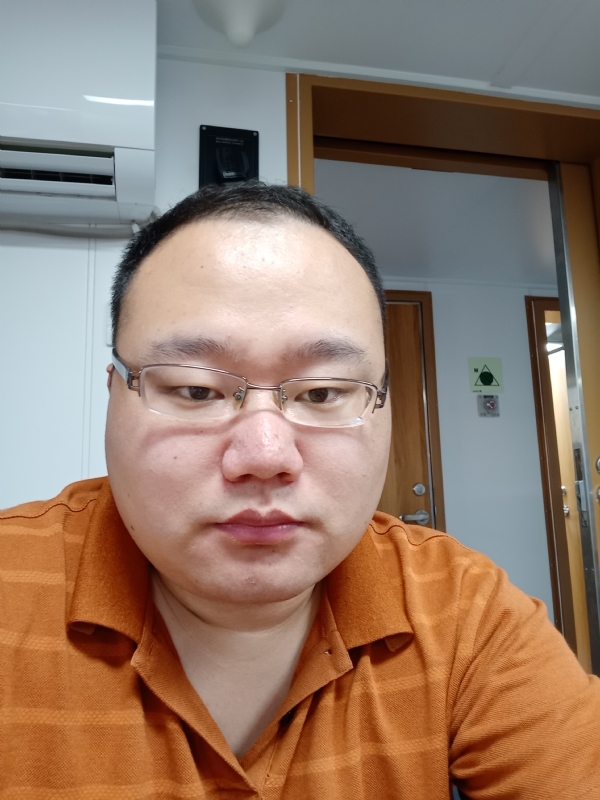 努力爱一次的第一张照片--残疾人相亲网