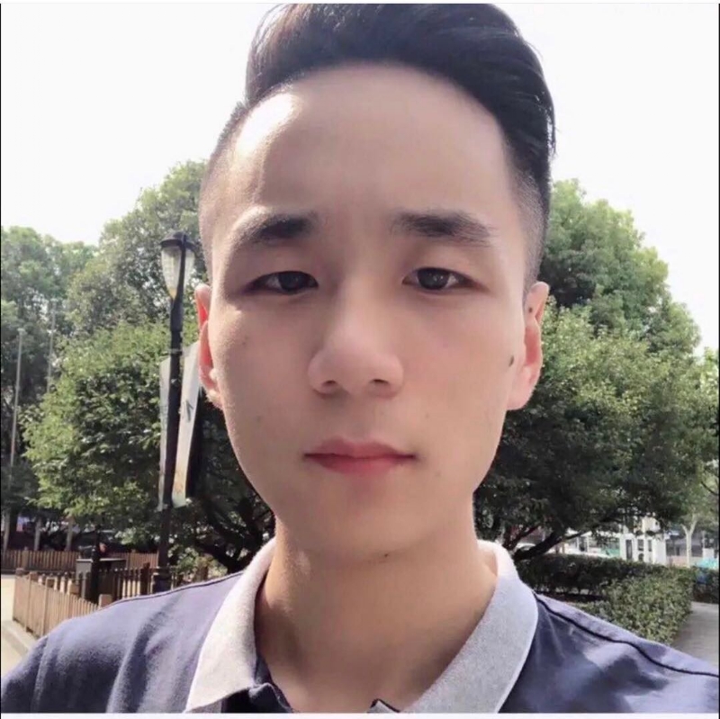 期待八月的雨的第一张照片--残疾人相亲网