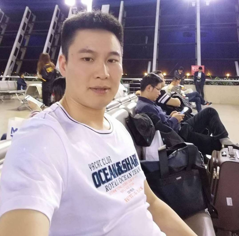 阳光灿烂的第一张照片--残疾人相亲网