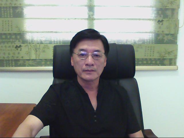 凡人老黄的第一张照片--残疾人相亲网