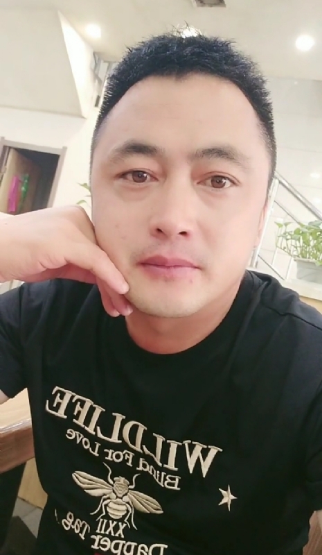 廖艾德的第一张照片--残疾人相亲网