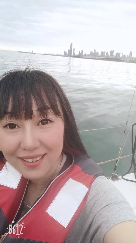 月的第二张照片--残疾人相亲网