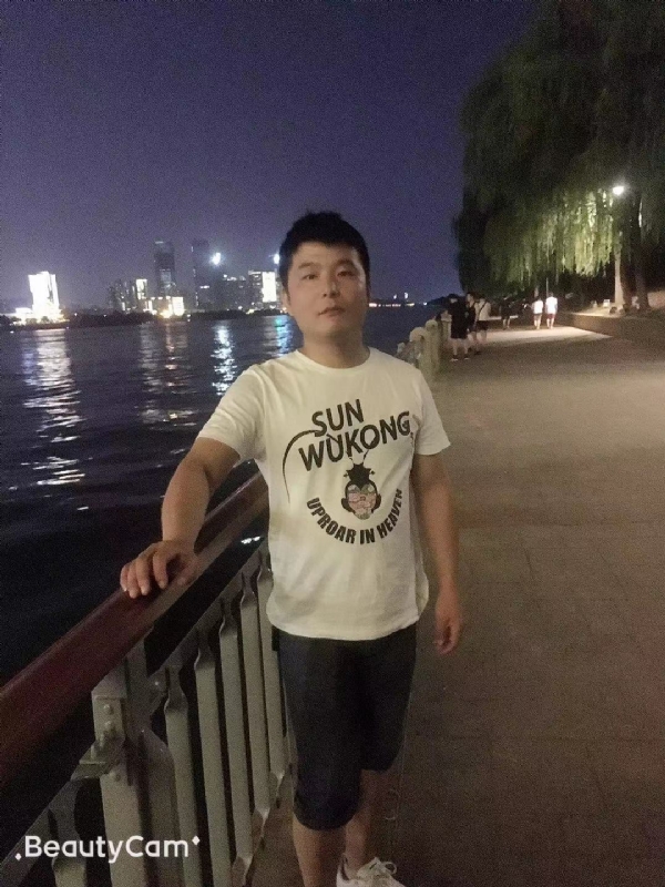 古月的第一张照片--残疾人相亲网