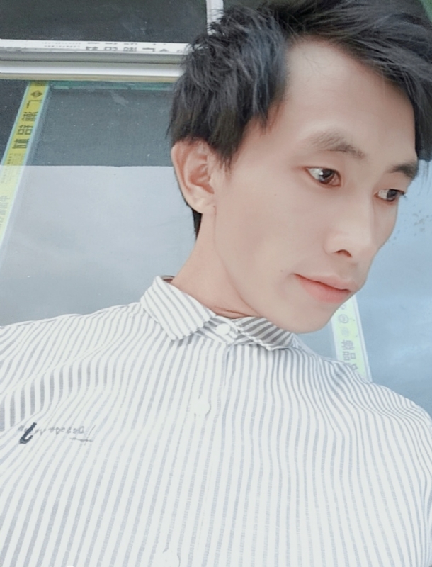 寻找下一个路口的第一张照片--残疾人相亲网