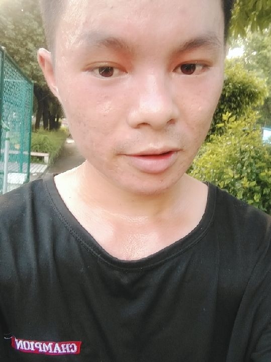 楠呐的第二张照片--残疾人相亲网