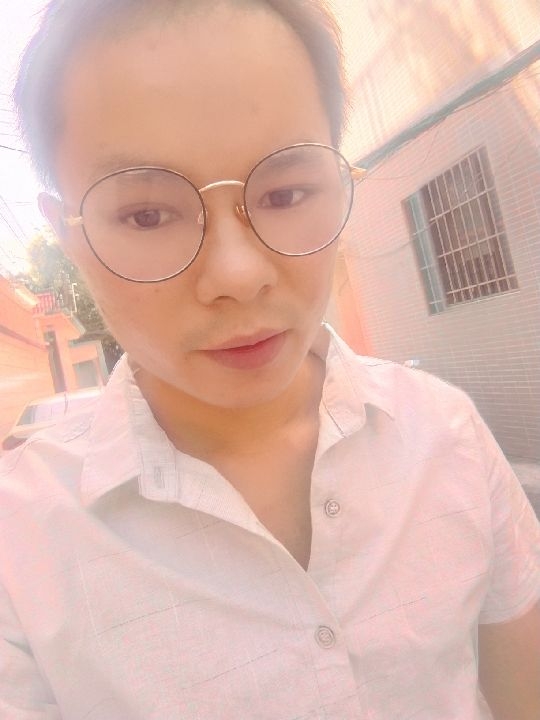 楠呐的第四张照片--残疾人相亲网