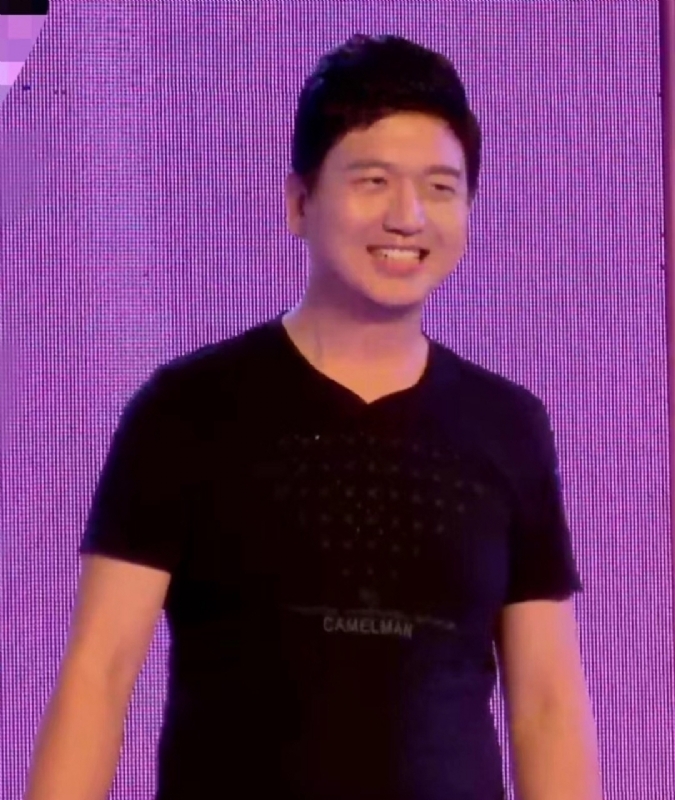 风继续吹的第一张照片--残疾人相亲网