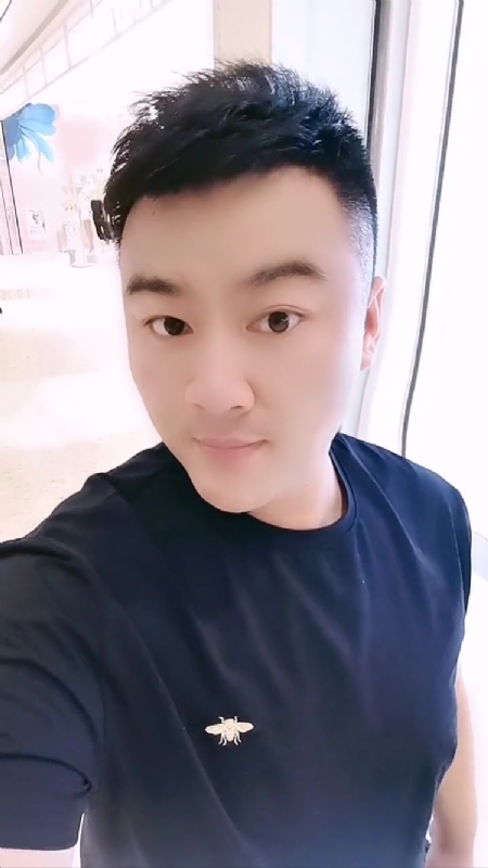 微风徐徐的第二张照片--残疾人相亲网
