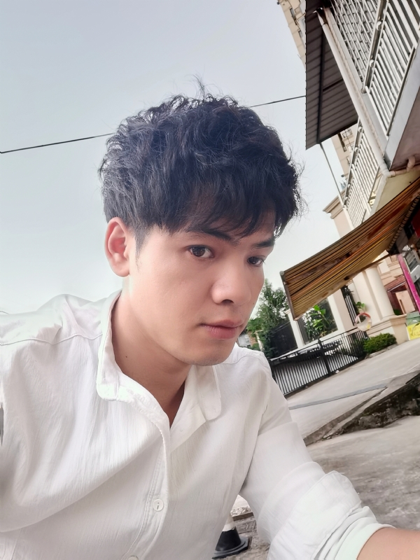 幕后老板的第一张照片--残疾人相亲网