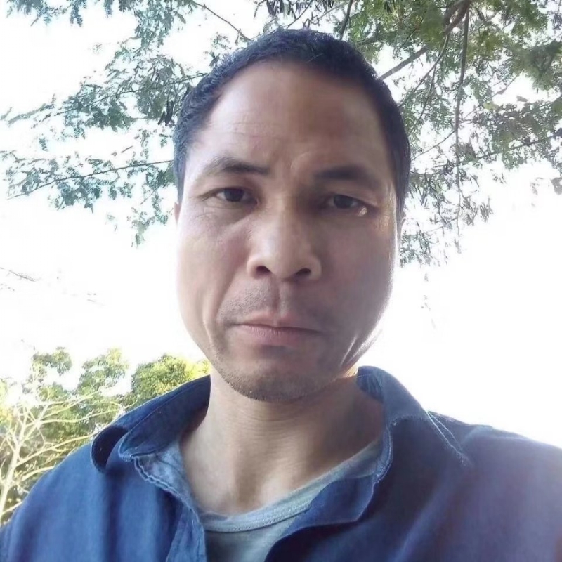 老钟的第一张照片--残疾人相亲网