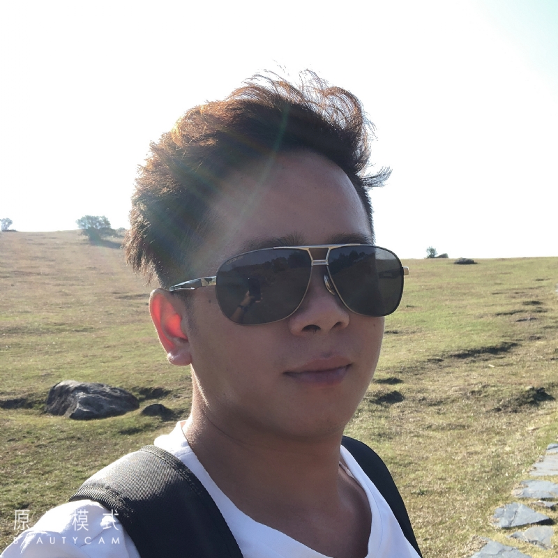 六个字的距离的第一张照片--残疾人相亲网