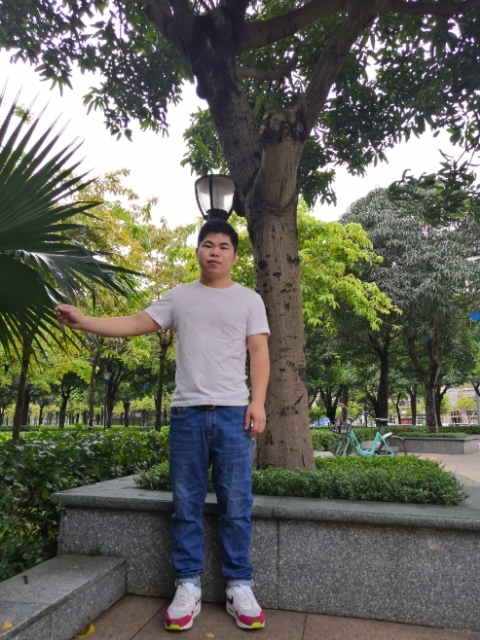小欧的第一张照片--残疾人相亲网
