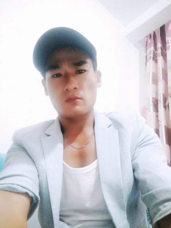 一若千金的第三张照片--残疾人相亲网